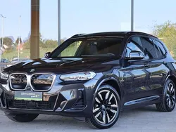 Grau Gebraucht 2023 BMW iX3 Sport Line SUV | € 45.690 (Fairer Preis)