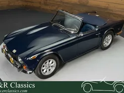 Dunkelblau Gebraucht 1968 Triumph TR 250 Cabrio | € 54.950