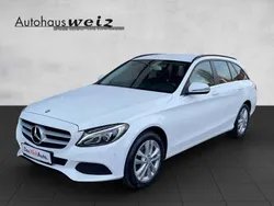 Weiss normal Gebraucht 2016 Mercedes C180 Kombi | € 15.900 (Fairer Preis)