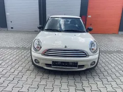 Weiß Gebraucht 2009 Mini ONE Kleinwagen | € 3.000 (Superpreis)