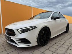 Weiß Gebraucht 2018 Mercedes A250 AMG line Limousine | € 27.990 (Etwas zu teuer)