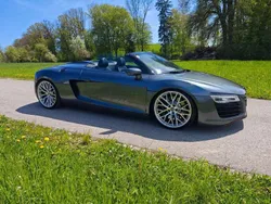 Grau Gebraucht 2012 Audi R8 Spyder Cabrio | € 85.000
