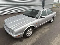 Silber Gebraucht 2003 Jaguar XJ8 Executive Limousine | € 12.500