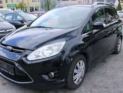 Schwarz Gebraucht 2014 Ford Grand C-Max Titanium Van / Kleinbus | € 3.500 (Superpreis)