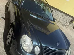 Blau Gebraucht 2005 Mercedes E220 Elegance Kombi | € 5.000 (Fairer Preis)