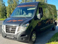 Schwarz Gebraucht 2015 Nissan NV400 Van | € 8.750