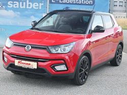 Rot Gebraucht 2017 Ssangyong (KGM) Tivoli SUV | € 12.334