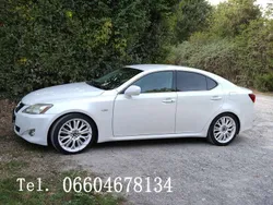 Weiß Gebraucht 2008 Lexus IS220d Business Edition Limousine | € 8.500