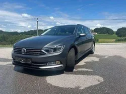 Grau Gebraucht 2016 VW Passat Comfortline Kombi | € 9.999 (Superpreis)