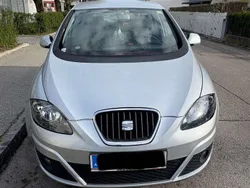 Grau Gebraucht 2010 Seat Altea Van / Kleinbus | € 4.000 (Fairer Preis)