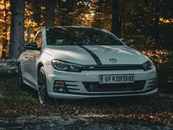 Weiß Gebraucht 2015 VW Scirocco Sport Coupé | € 13.500