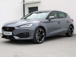 Hellgrau normal Gebraucht 2024 Cupra Leon | € 29.480 (Fairer Preis)