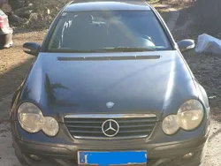 Grau Gebraucht 2004 Mercedes C220 Coupé | € 1.750 (Fairer Preis)
