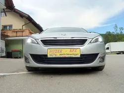 Silber Gebraucht 2017 Peugeot 308 Allure Limousine | € 9.800 (Guter Preis)