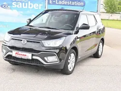 Schwarz metallic Gebraucht 2019 Ssangyong XLV SUV | € 13.680