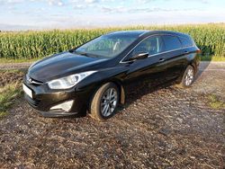 Schwarz Gebraucht 2014 Hyundai i40 Edition Kombi | € 5.740