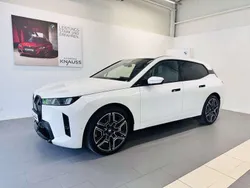 Alpinweißiii Gebraucht 2025 BMW iX SUV | € 79.990