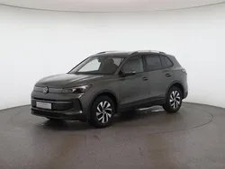 Grün Neu 2025 VW Tiguan SUV | € 43.850 (Guter Preis)