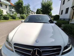 Weiß Gebraucht 2014 Mercedes C200 Avantgarde Kombi | € 10.350