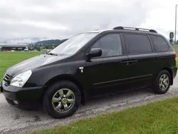 Schwarz Gebraucht 2008 Kia Carnival Active Van / Kleinbus | € 1.500