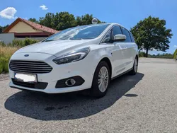 Weiß Gebraucht 2016 Ford S-MAX Titanium Van / Kleinbus | € 16.900 (Etwas zu teuer)