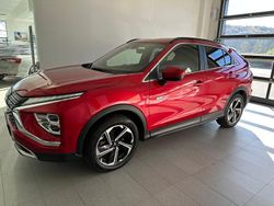 Mittelrot normal Gebraucht 2022 Mitsubishi Eclipse Cross Intense+ SUV | € 22.590