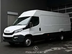 Weiß Gebraucht 2016 Iveco Daily Van | € 21.880 (Fairer Preis)