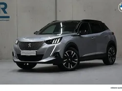 Grau (artense grau) Gebraucht 2022 Peugeot e-2008 GT SUV | € 22.990 (Guter Preis)