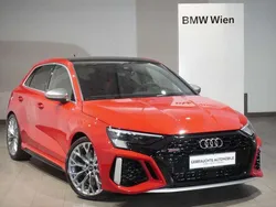 Rot Gebraucht 2022 Audi RS3 Sportback Ambiente Kleinwagen | € 66.990 (Fairer Preis)