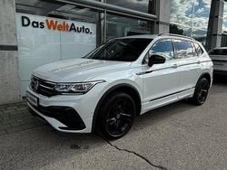 Weiss metallicperleffekt Gebraucht 2023 VW Tiguan Allspace R-line SUV | € 44.900 (Fairer Preis)