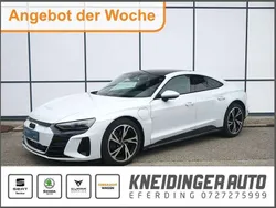 Grau Gebraucht 2022 Audi e-tron GT quattro Limousine | € 64.900 (Guter Preis)
