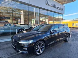 Grau Gebraucht 2024 Volvo V60 Kombi | € 39.990 (Fairer Preis)