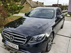 Gebraucht 2020 Mercedes E300 Exclusive Kombi | € 26.500 (Guter Preis)