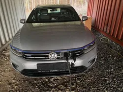 Silber Gebraucht 2017 VW Passat GTE Kombi | € 13.900 (Guter Preis)