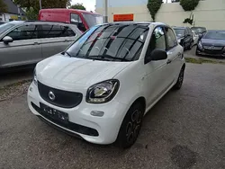 Weiß Gebraucht 2018 Smart ForFour Passion Limousine | € 8.490 (Fairer Preis)