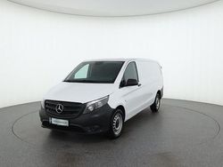 Arktikweiß Gebraucht 2021 Mercedes Vito Van / Kleinbus | € 23.990 (Guter Preis)