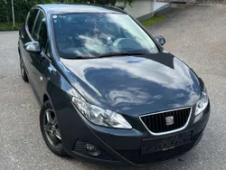 Schwarz Gebraucht 2009 Seat Ibiza Reference Limousine | € 2.950