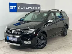 Schwarz Gebraucht 2017 Dacia Logan Celebration Limousine | € 12.990