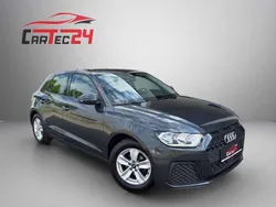 Grau Gebraucht 2020 Audi A1 Sportback Comfort Kleinwagen | € 16.490 (Guter Preis)