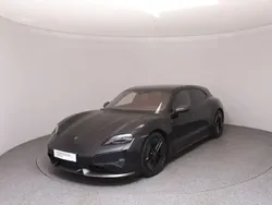 Porsche Taycan Turbo