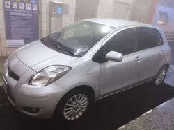 Silber Gebraucht 2009 Toyota Yaris Luna Limousine | € 3.600 (Guter Preis)