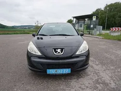 Schwarz Gebraucht 2009 Peugeot 206+ Kleinwagen | € 2.200 (Fairer Preis)