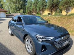 Blau Gebraucht 2023 Audi Q8 e-tron Business SUV | € 45.000 (Superpreis)