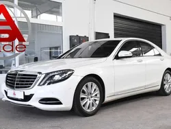 Weiß Gebraucht 2014 Mercedes S500 Limousine | € 25.800