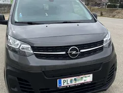 Grau Gebraucht 2021 Opel Vivaro-e Combi Enjoy Van | € 23.820 (Guter Preis)
