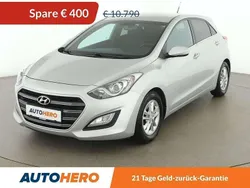 Grau Gebraucht 2016 Hyundai i30 GO! Kleinwagen | € 10.390 (Fairer Preis)
