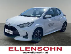 Weiß Gebraucht 2025 Toyota Yaris Hybrid Active Kleinwagen | € 22.990 (Fairer Preis)