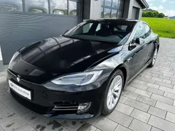Schwarz Gebraucht 2018 Tesla Model S Limousine | € 23.900 (Guter Preis)