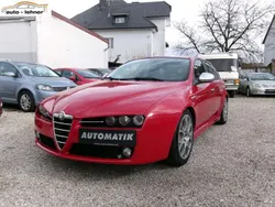 Rot Gebraucht 2008 Alfa Romeo 159 Ti Kombi | € 10.990