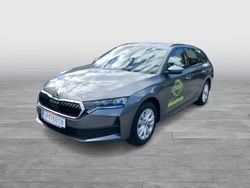 Mittelgrau metallic Neu 2025 Skoda Octavia Essence Kombi | € 29.990 (Fairer Preis)